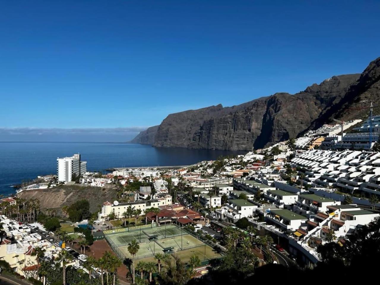 Apartamento En Los Acantilados De Los Gigantes Acantilado de los Gigantes المظهر الخارجي الصورة